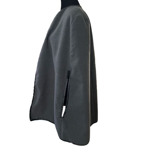 Torrid Gray Marled Knit Cape Poncho with Faux Leather Trim One Size - Picture 4 of 7